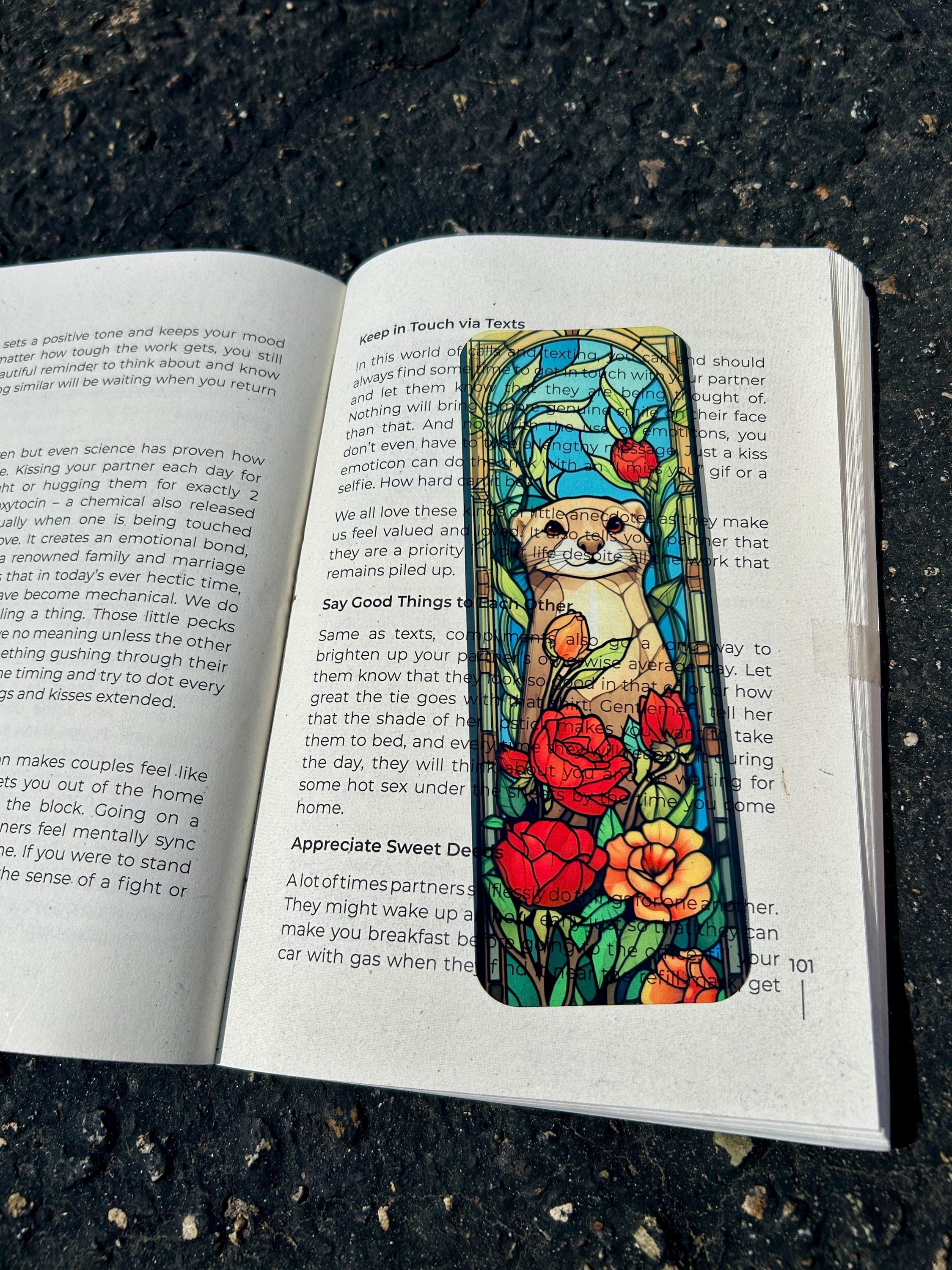 Cute Otter in Rose Floral Bookmark – Adorable Otter Design with Beautiful Floral Accents, Perfect Gift for Animal Lovers