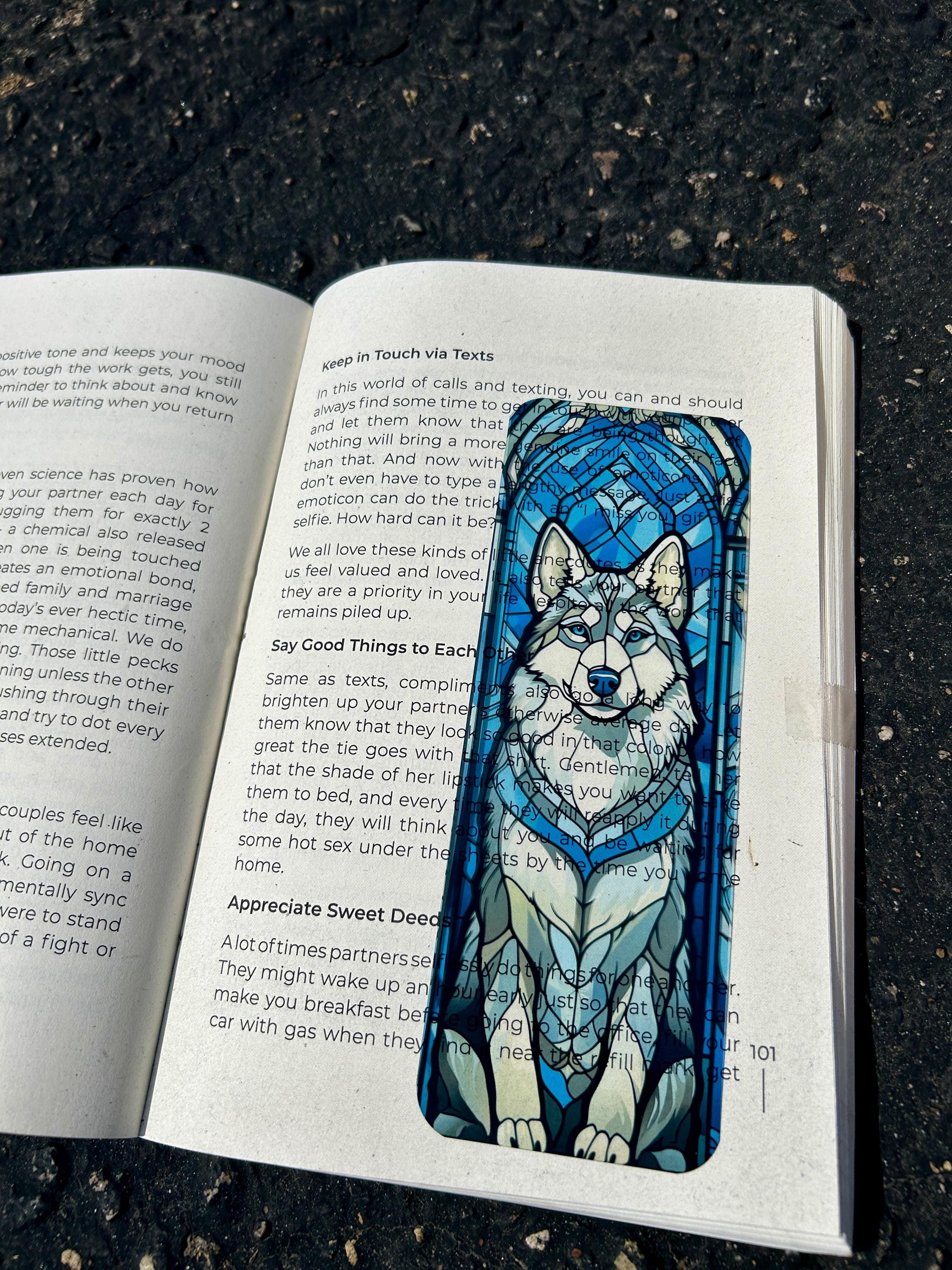 Snow Husky Bookmark – Arctic Husky Gift, Winter Wonderland Art, Perfect Gift for Husky Lovers