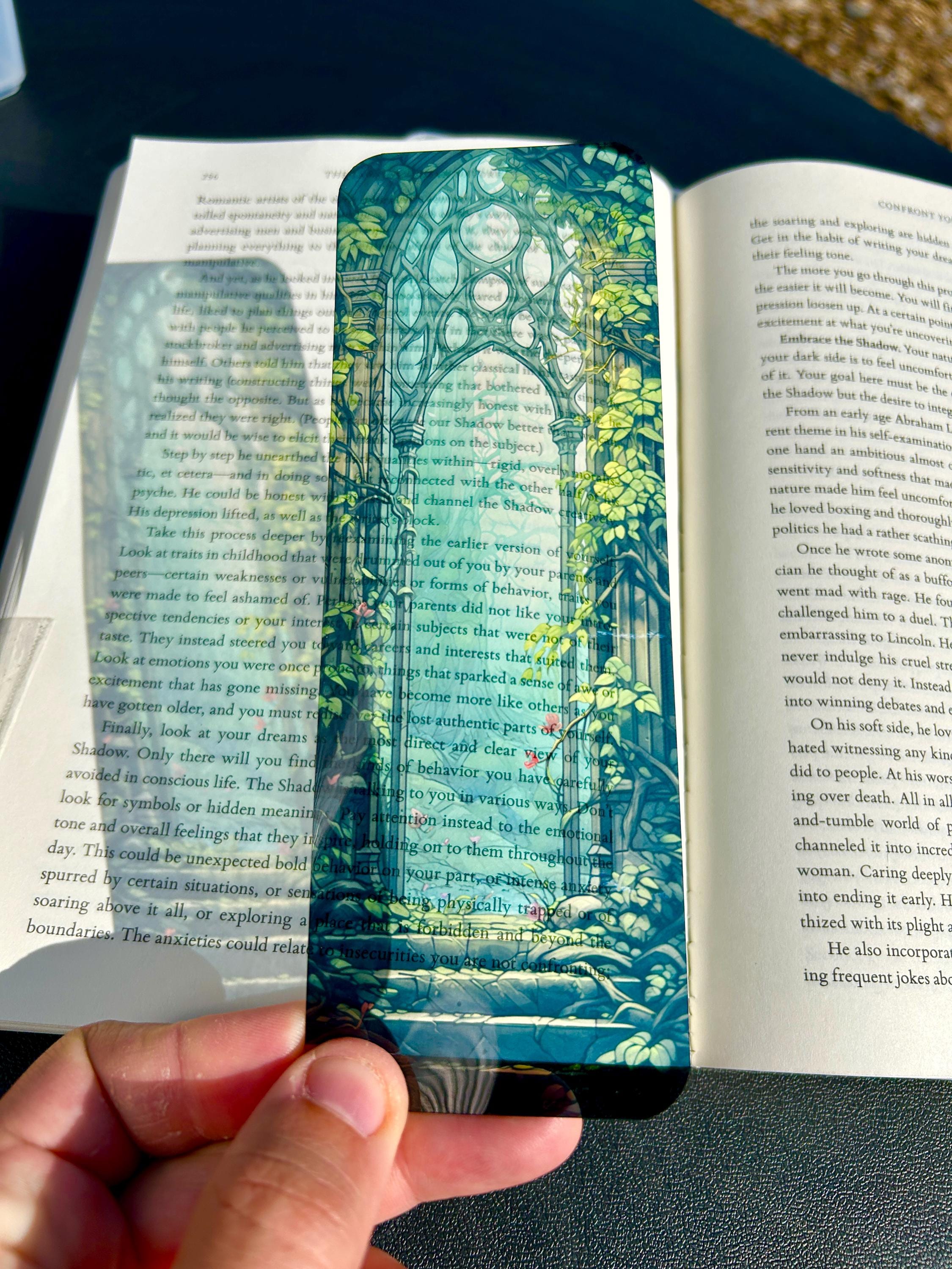 Mystical Forest Gate Bookmark – Fantasy Bookish Gift – Overgrown Ivy Castle Door – Dark Academia Aesthetic – Reading Accessory