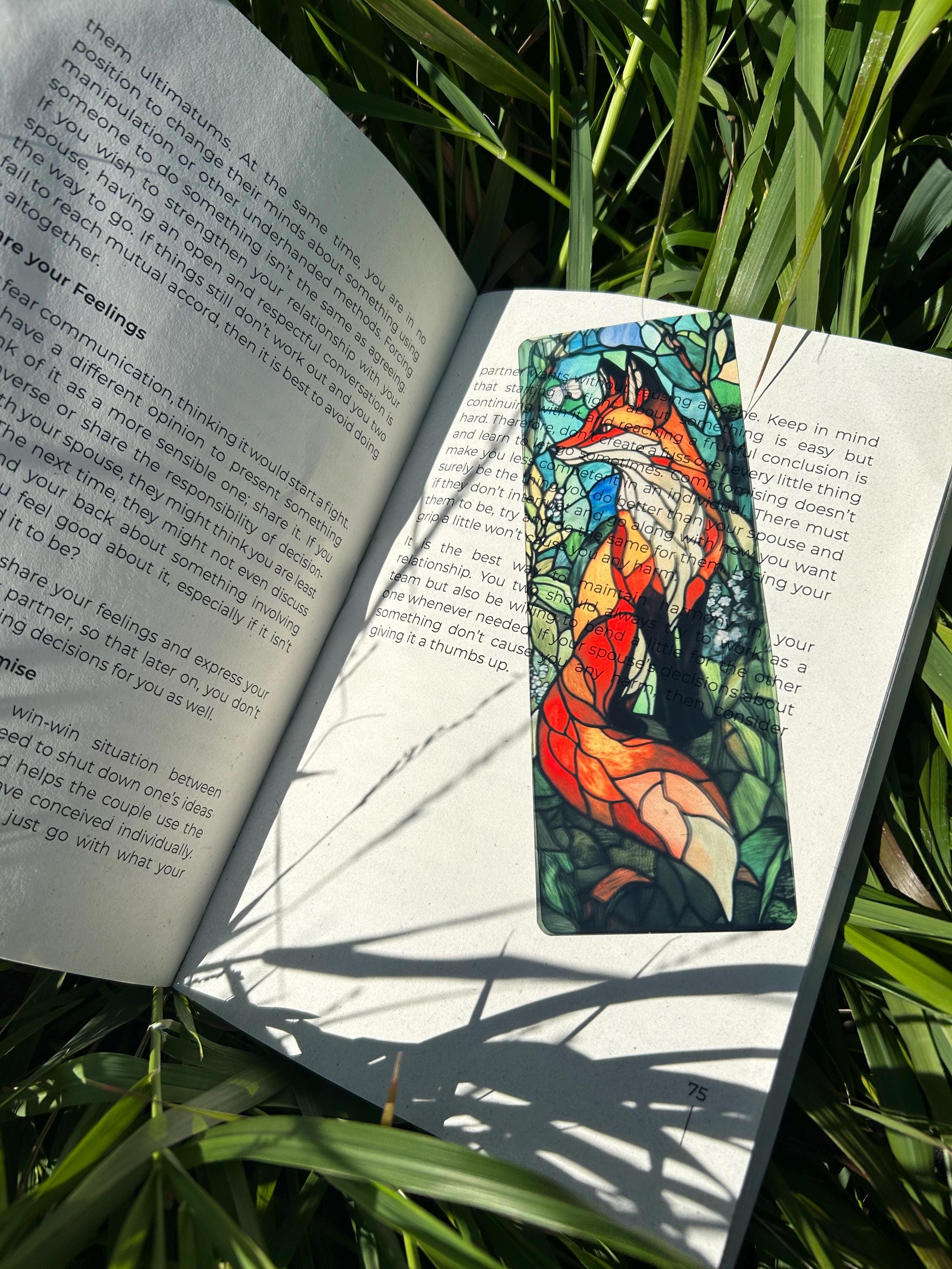 Stained Glass Fox Bookmark - Handcrafted Fox Design, Colorful Nature-Inspired Bookmark, Unique Gift for Animal Lovers, Fox Lover, Vintage
