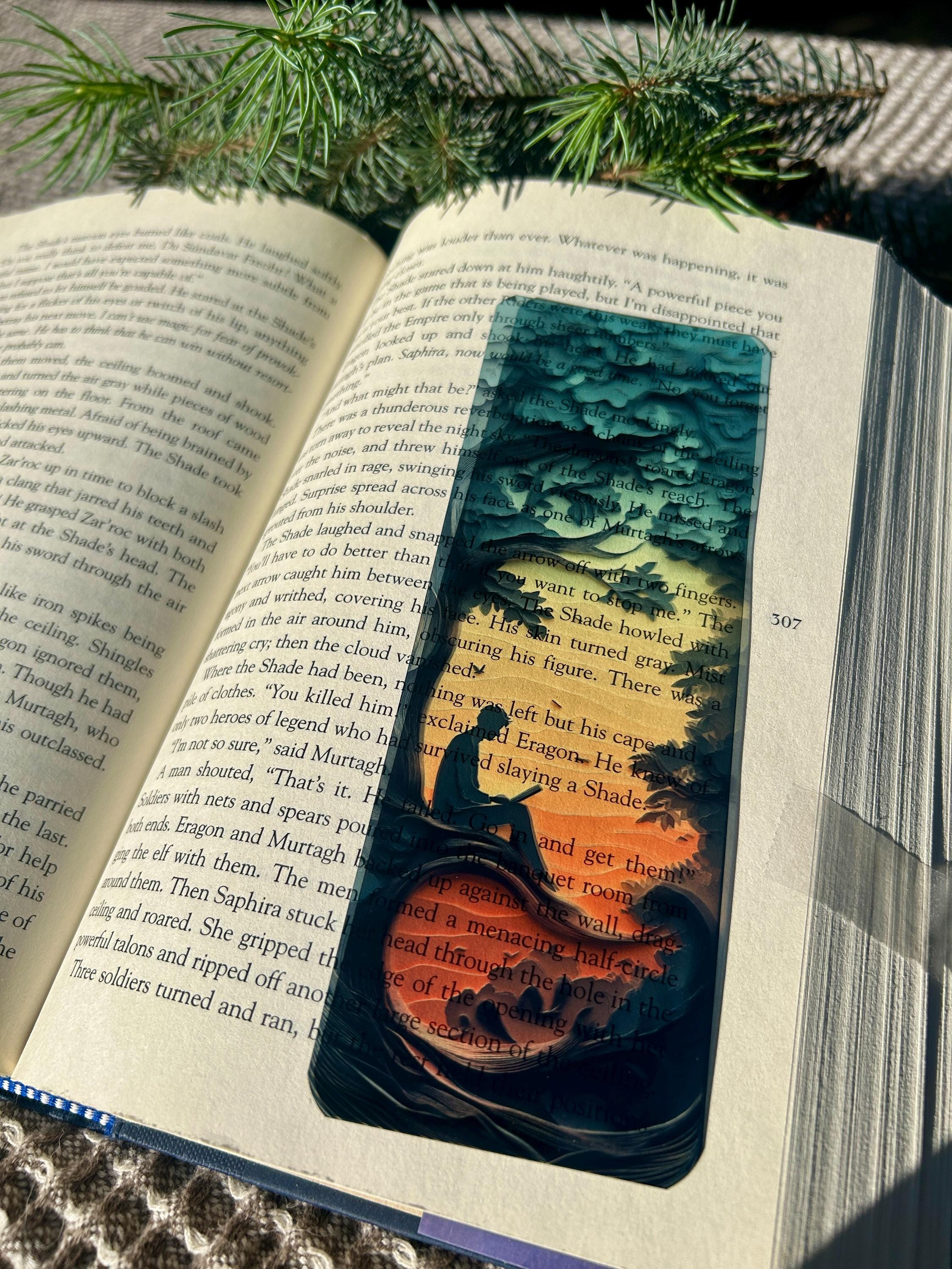 Silhouette Reading Under Tree Transparent Bookmark – Sunset Scene Artistic Book Lover Gift with Nature Theme and Double-Sided Design
