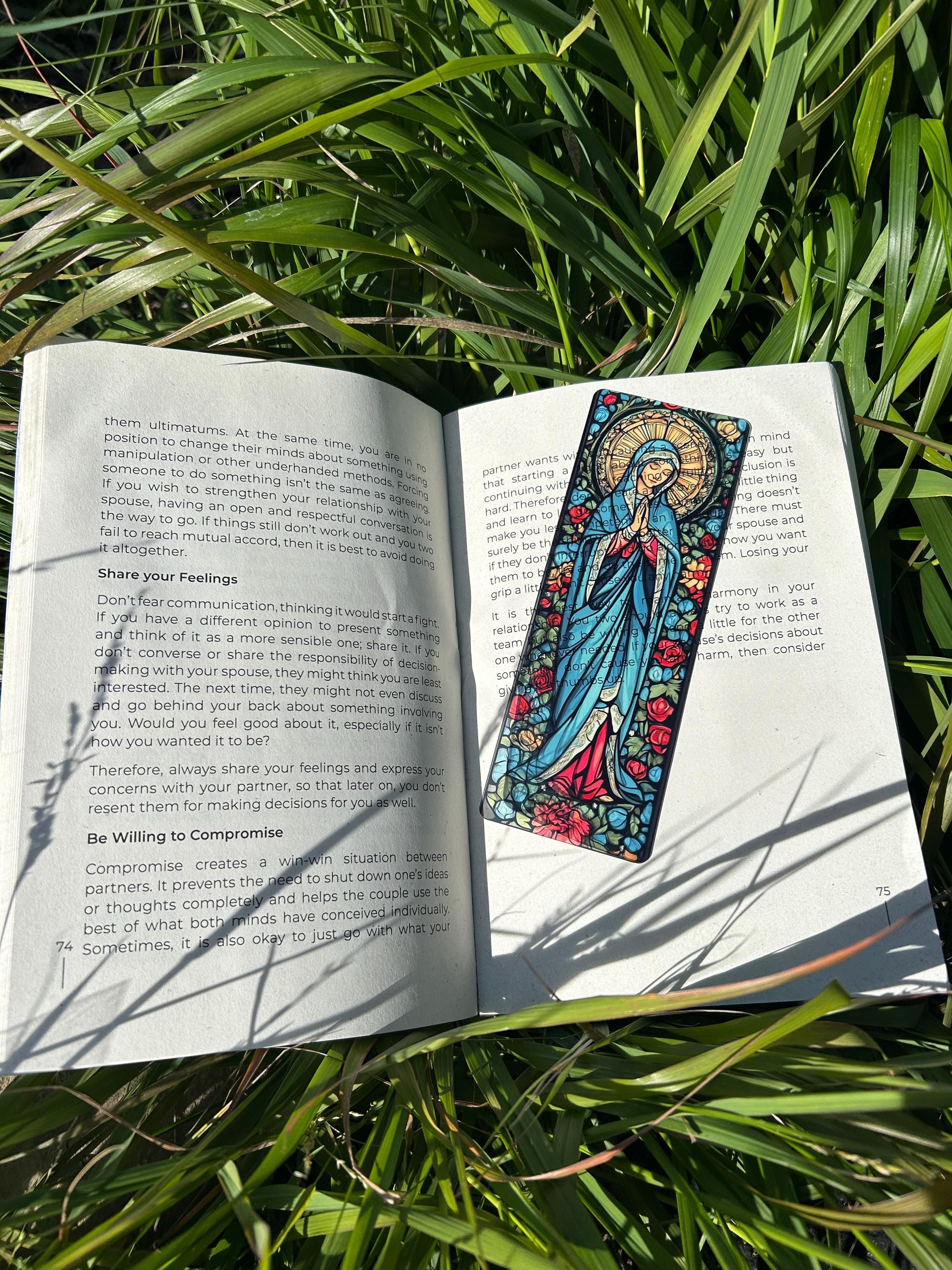Virgin Mary Bookmark – Religious Catholic Gift, Christian Prayer Bookmark, Blessed Mother, Marian Devotional, Bible Accessories