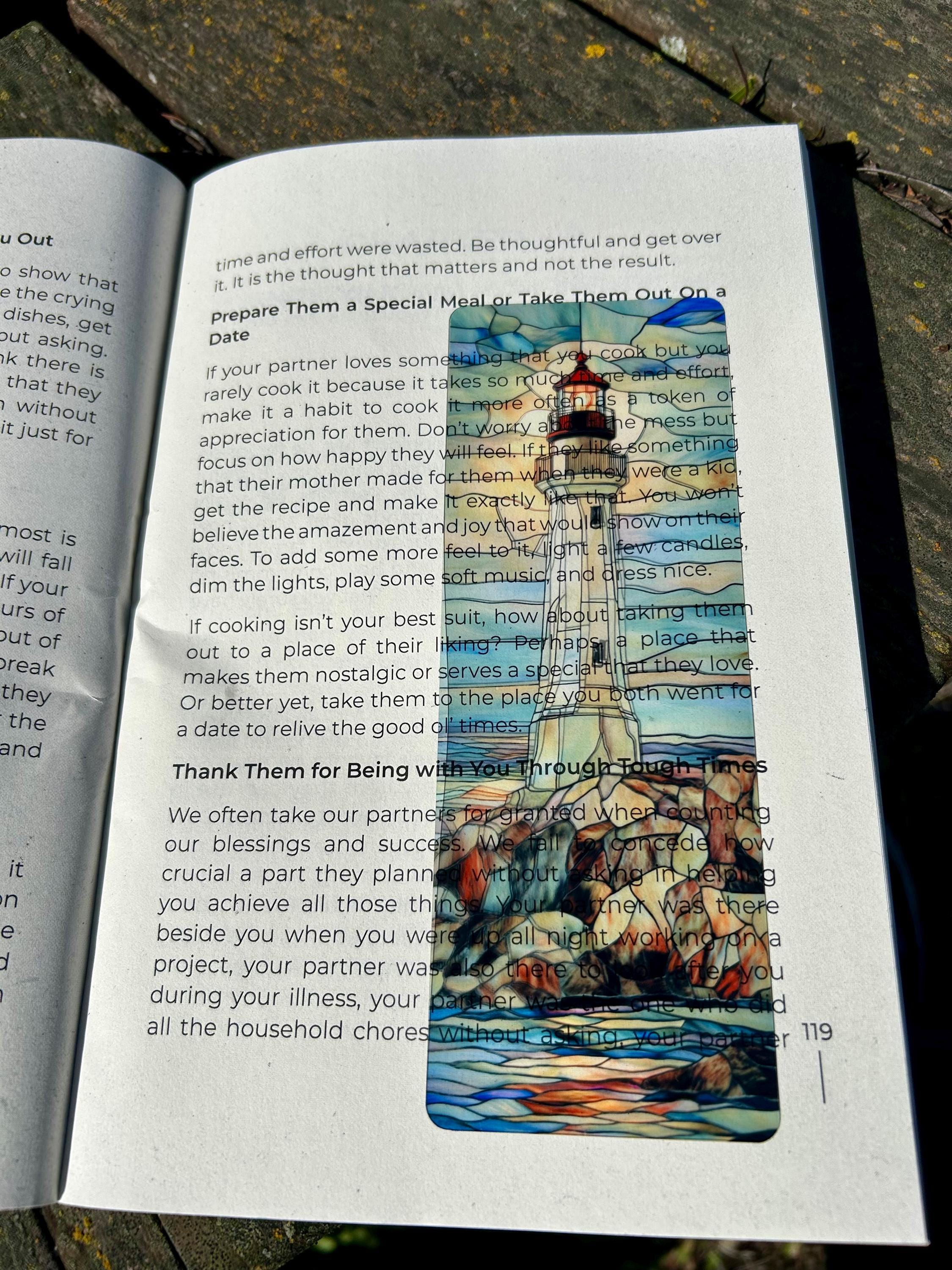 Lighthouse Bookmark - Handcrafted Coastal Design - Unique Book Marker - Perfect Gift for Beach Lovers & Ocean Enthusiasts