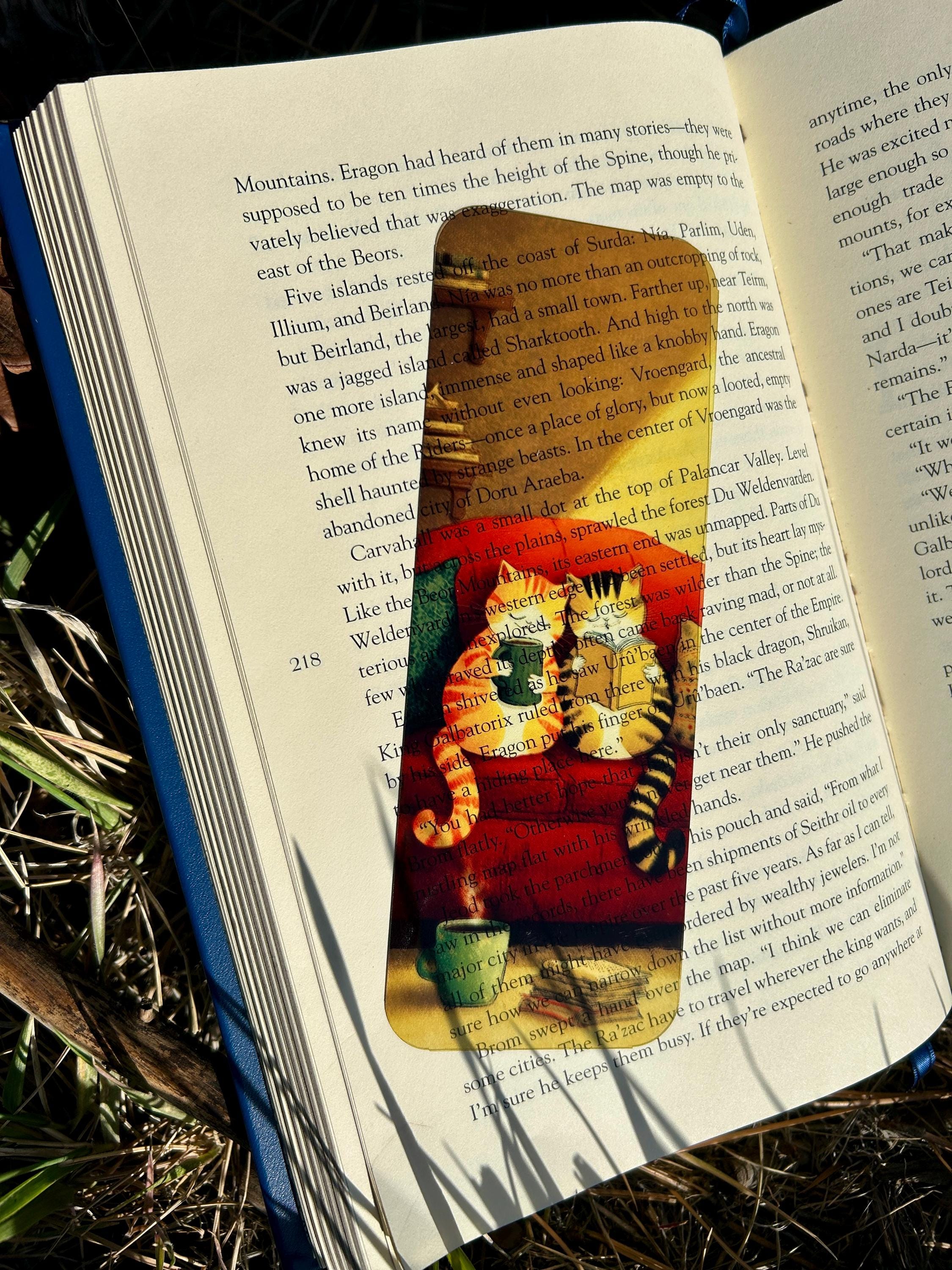 Cozy Cuddle Cats Suncatcher Bookmark, Cute Sleeping Kittens Design, Soft Aesthetic Cat Lover Gift, Cozy Reading Accessory