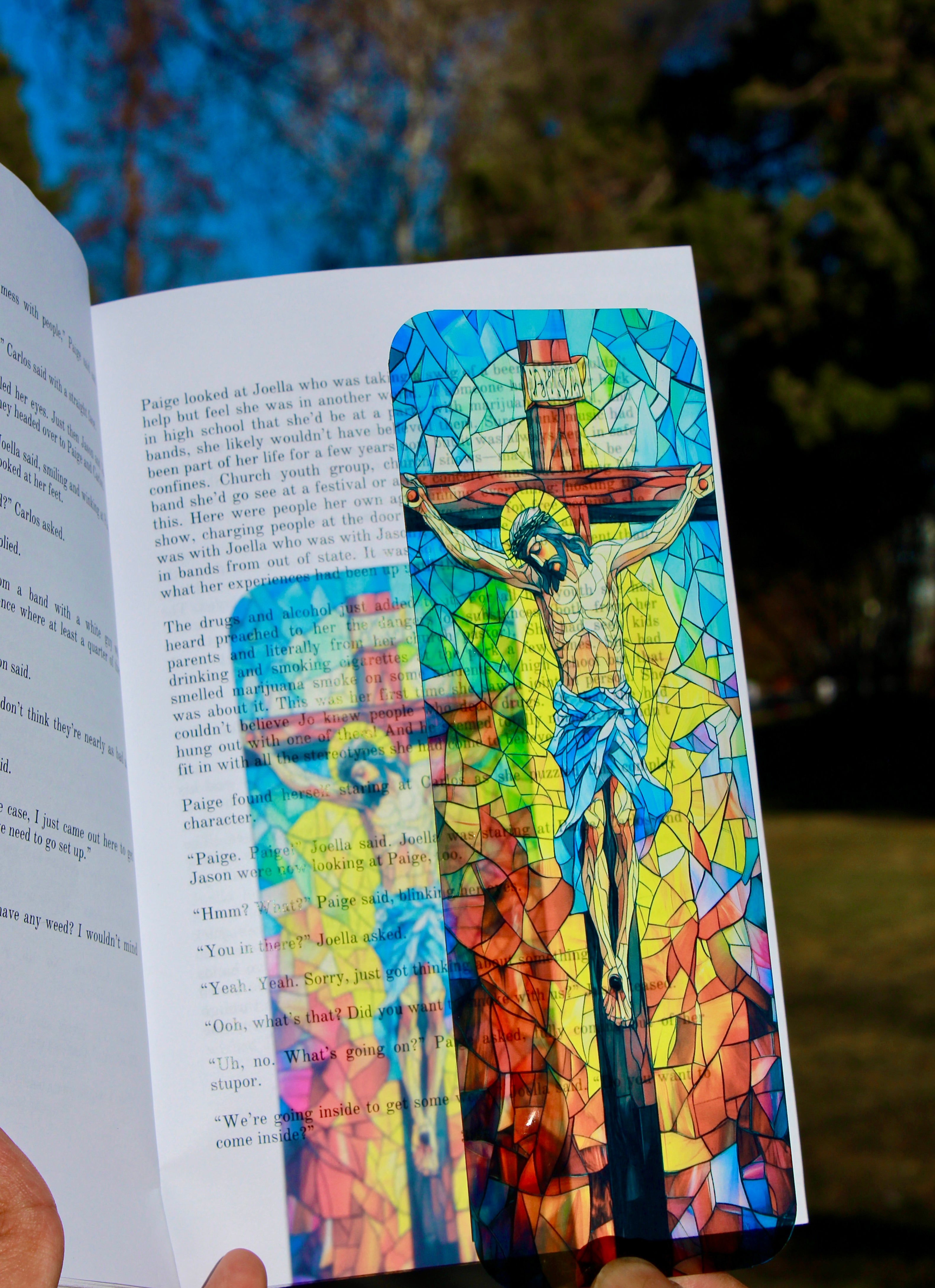 Jesus on the Cross Bookmark – Handmade Christian Bookmark, Religious Symbol Bookmark, Spiritual Gift for Believers, Faith and Prayer